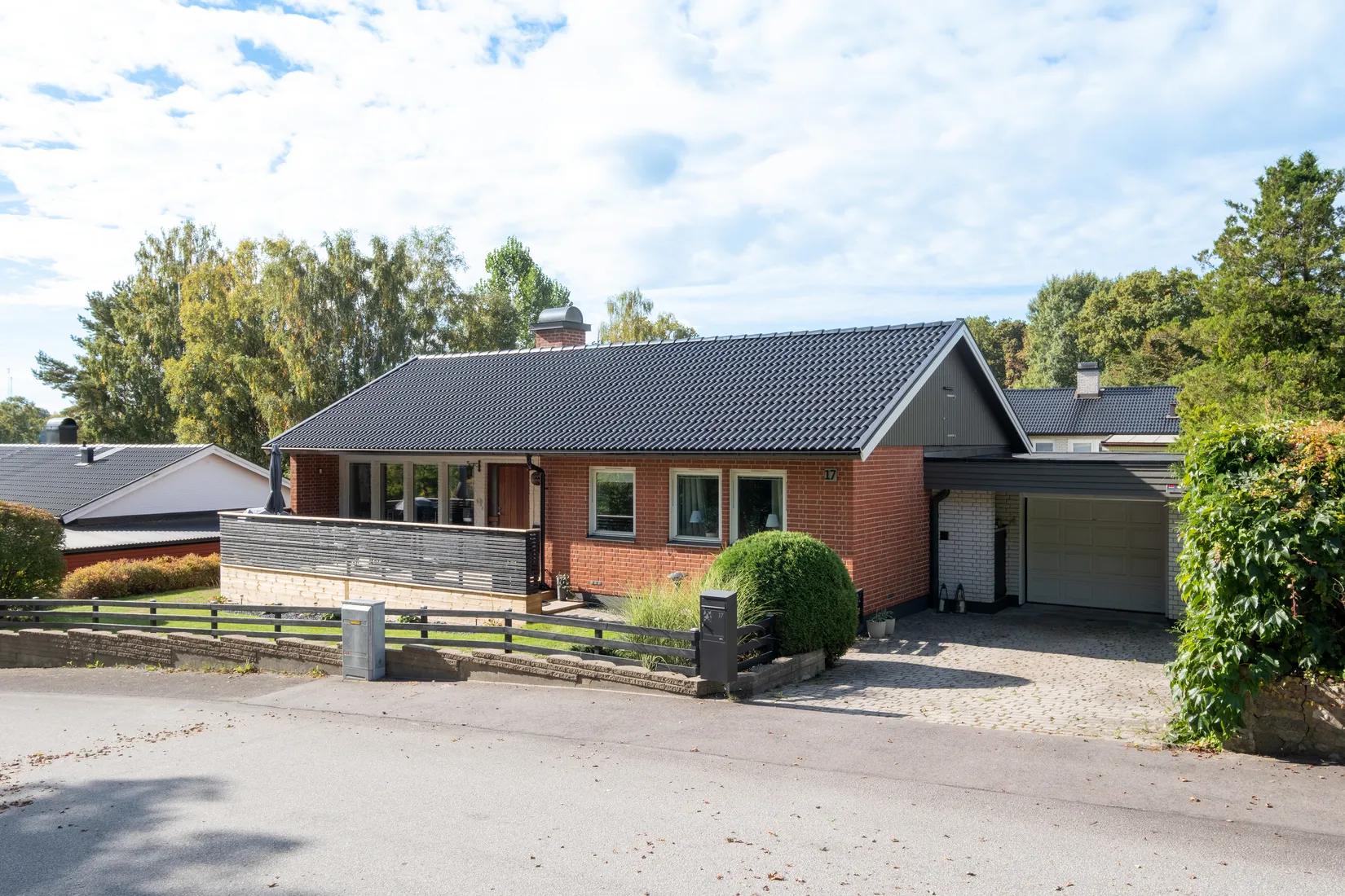 Villa, Olle Montanus väg 17, Olofström