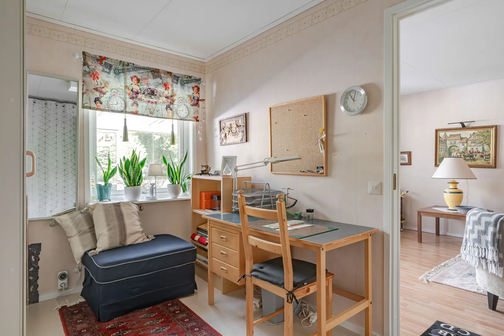 Radhus, Januarivägen 2I, Brogetorp, Flen