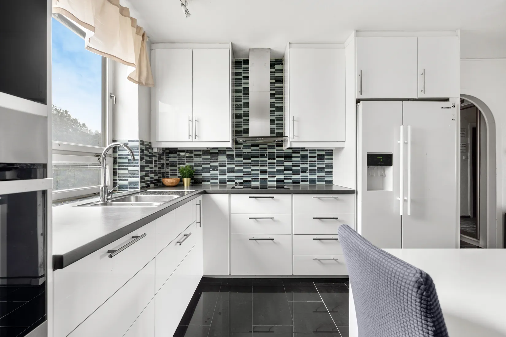 Bostadsrätt, Duvedsvägen 7, 3 tr, Vällingby Centrum, Stockholm