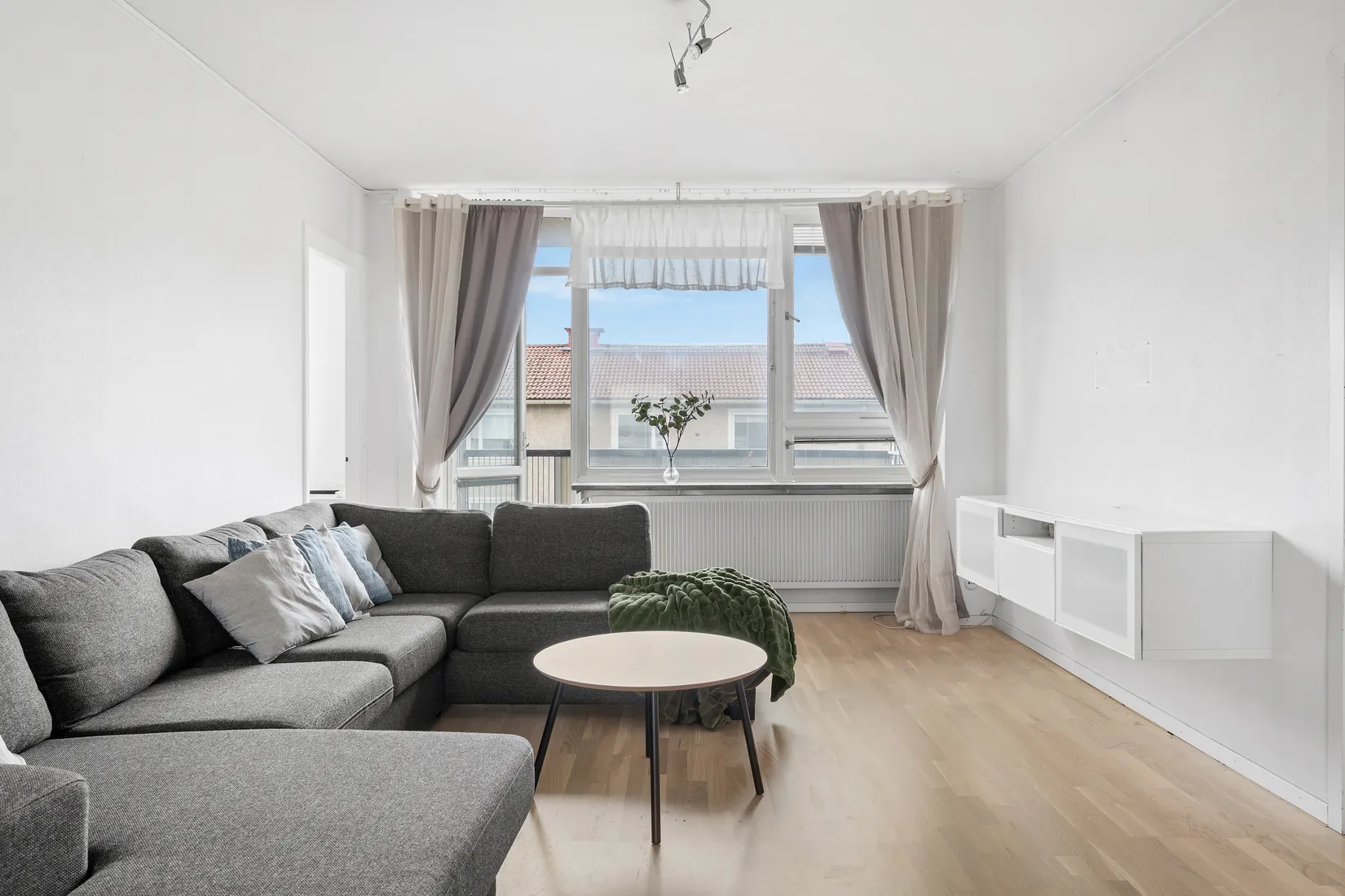 Bostadsrätt, Duvedsvägen 7, 3 tr, Vällingby Centrum, Stockholm