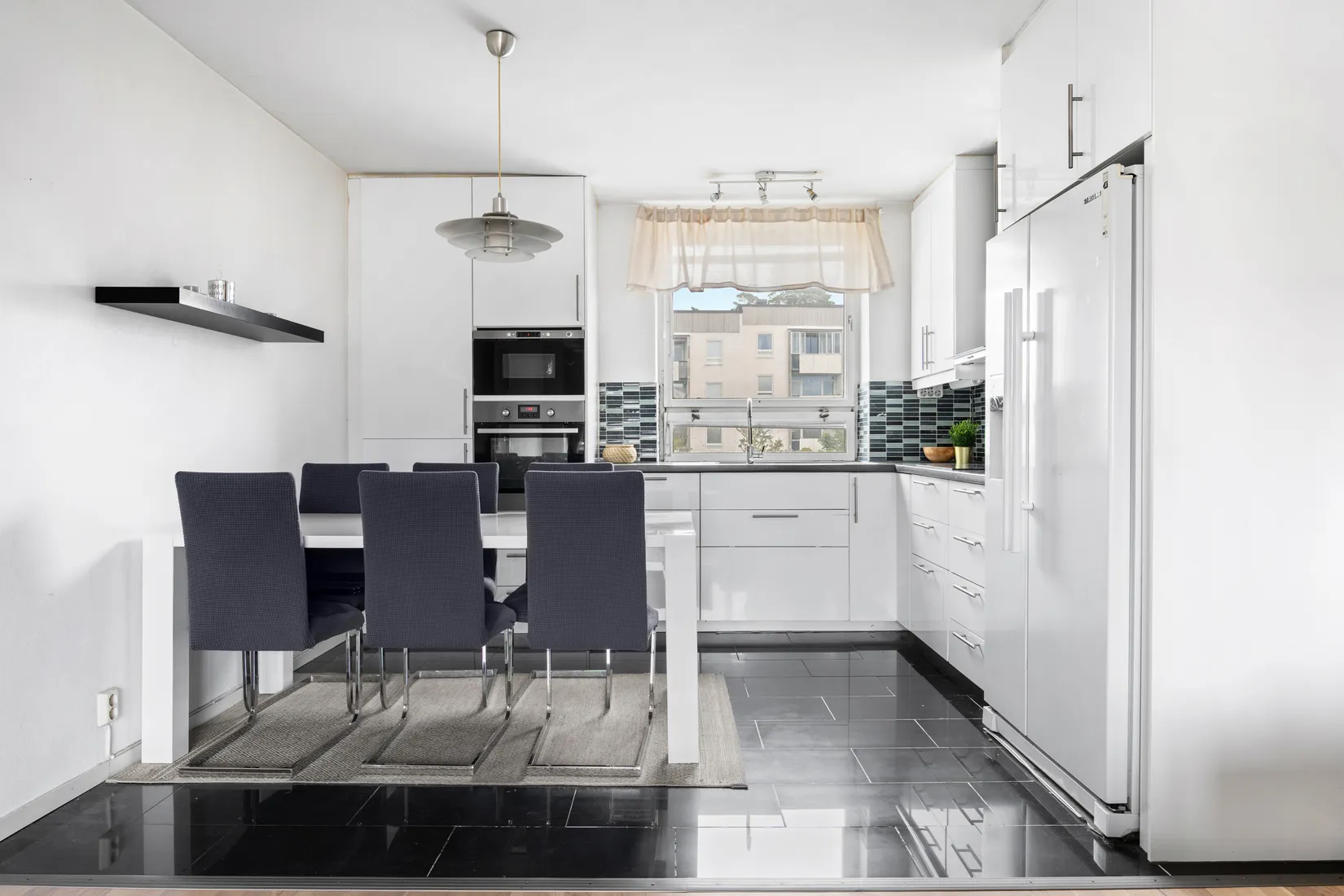 Bostadsrätt, Duvedsvägen 7, 3 tr, Vällingby Centrum, Stockholm