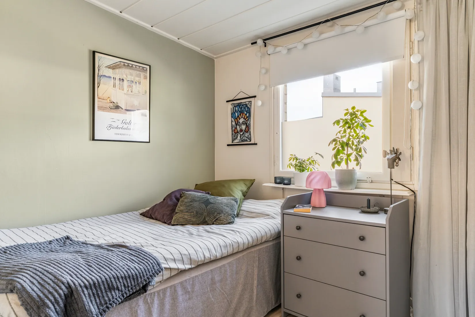 Radhus, Hägervägen 71, Rosenkälla, Nyköping