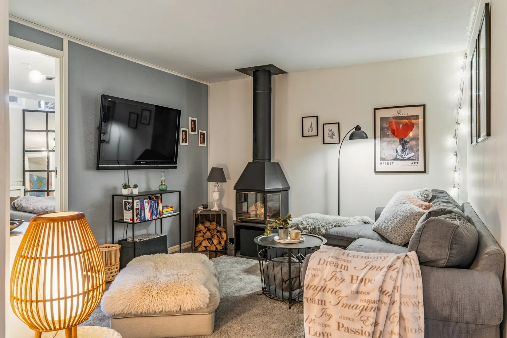 Radhus, Hägervägen 71, Rosenkälla, Nyköping