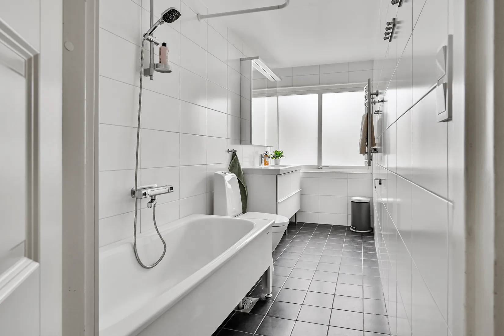 Radhus, Lohäradsvägen 15, Skälby, Upplands Väsby