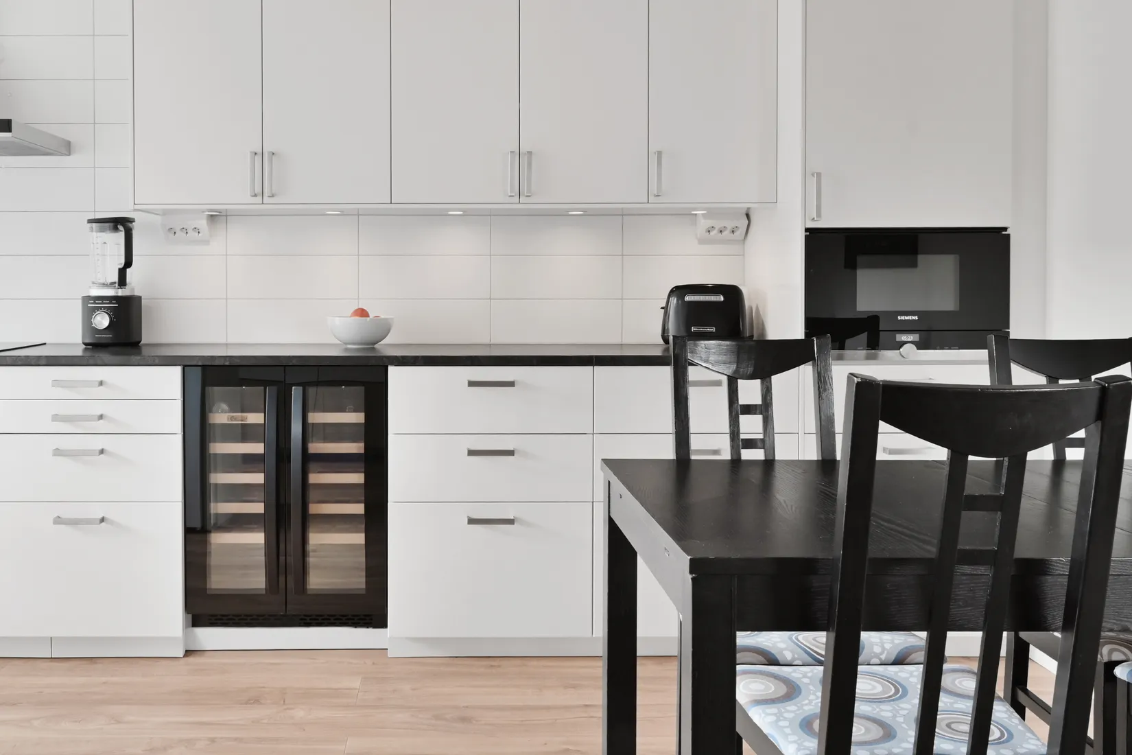 Radhus, Lohäradsvägen 15, Skälby, Upplands Väsby