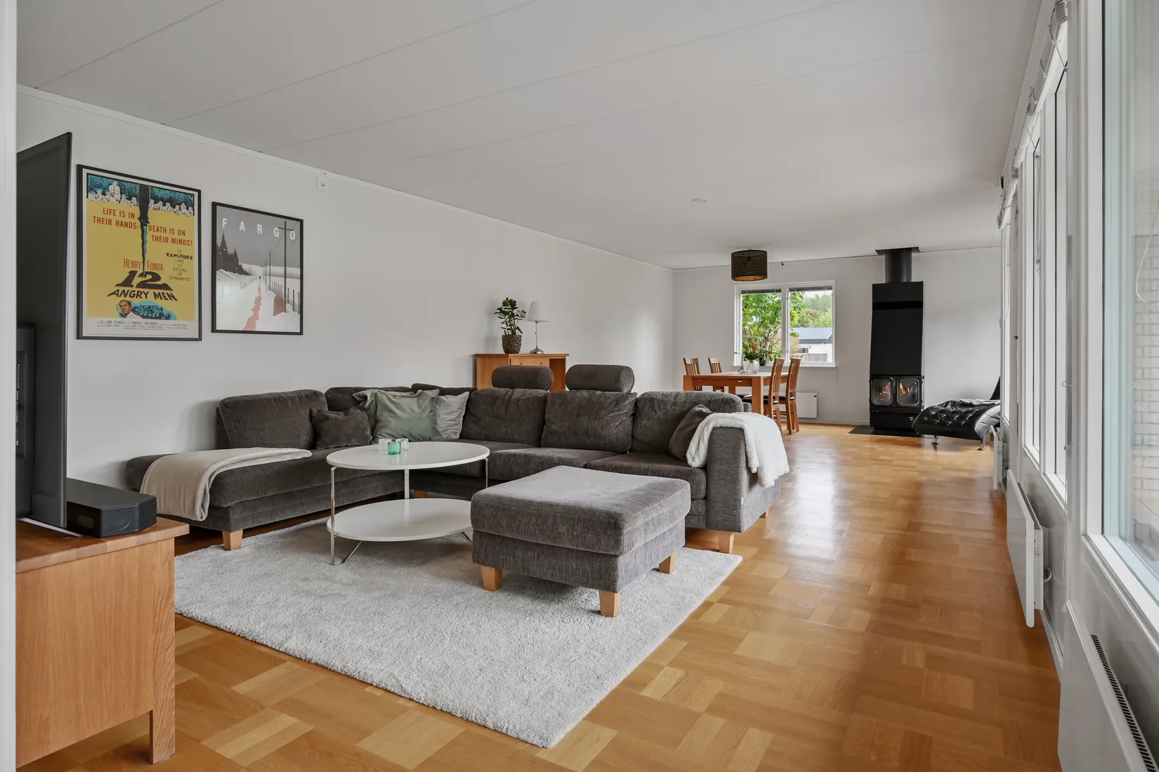 Radhus, Lohäradsvägen 15, Skälby, Upplands Väsby