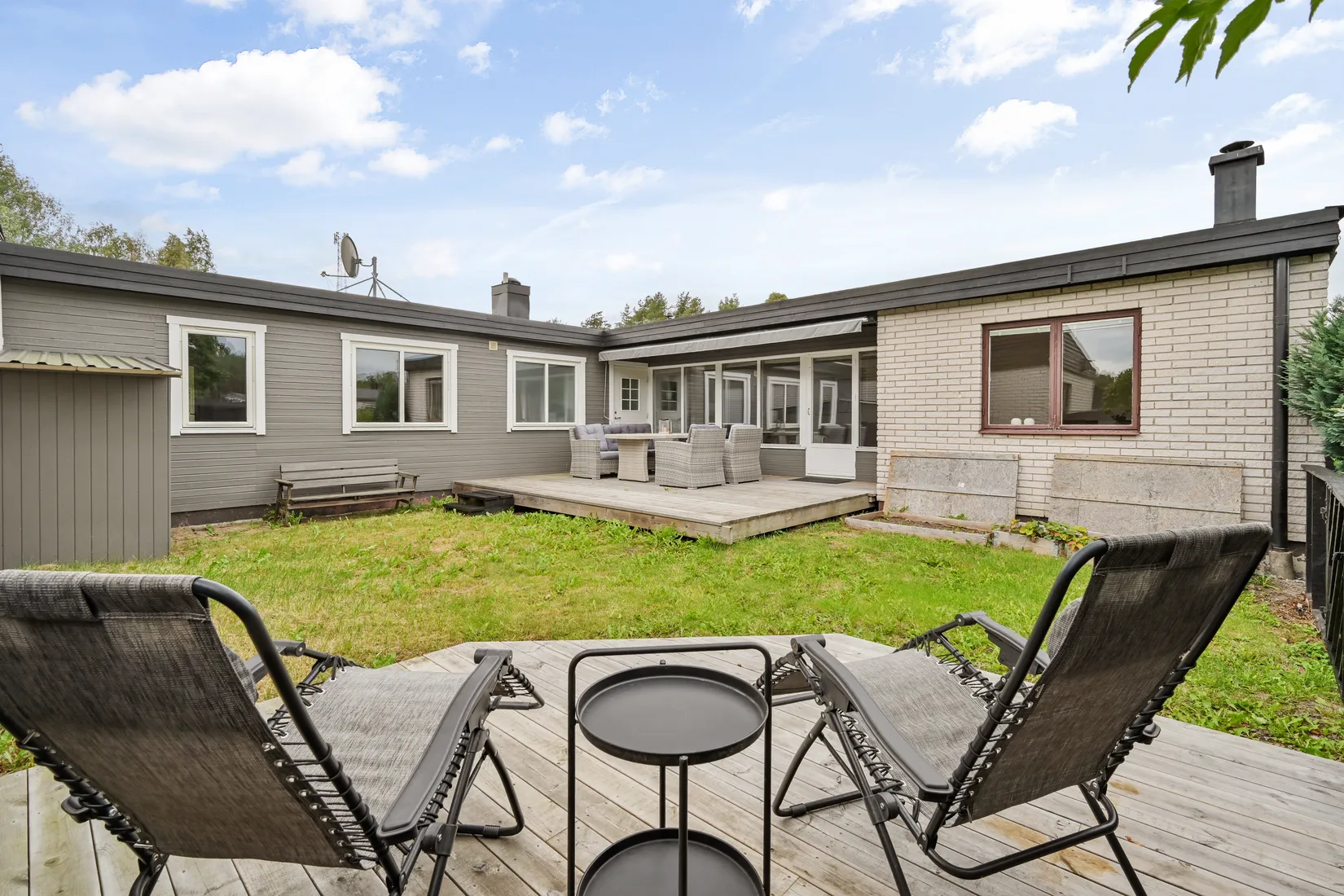 Radhus, Lohäradsvägen 15, Skälby, Upplands Väsby