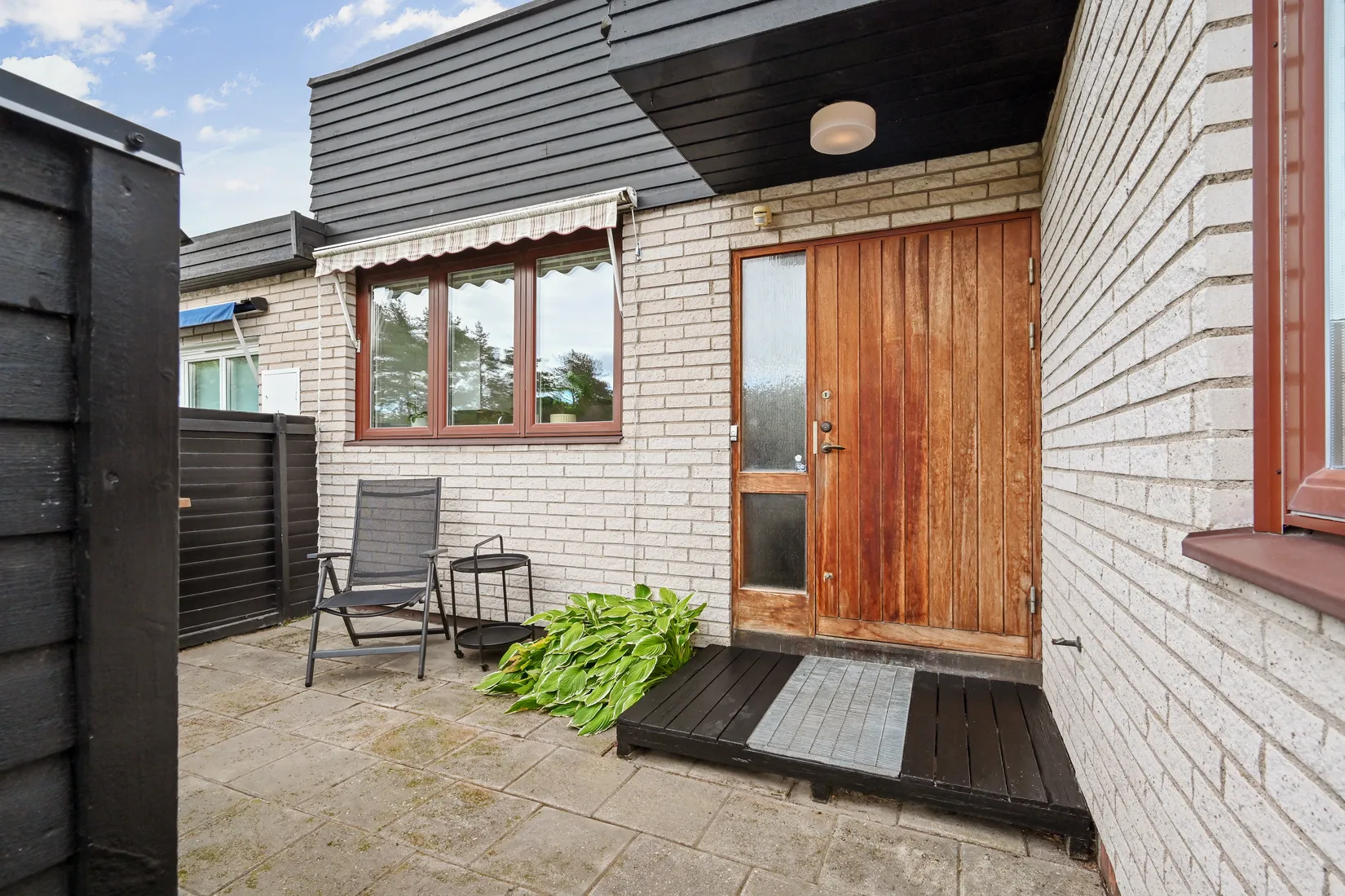 Radhus, Lohäradsvägen 15, Skälby, Upplands Väsby