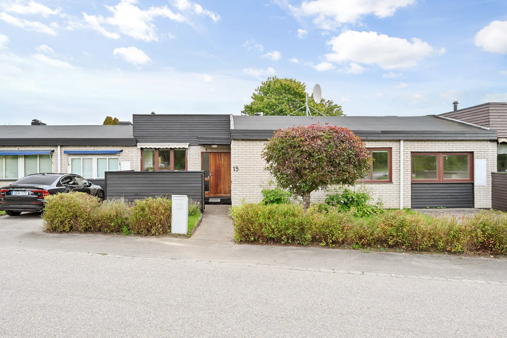 Radhus, Lohäradsvägen 15, Skälby, Upplands Väsby