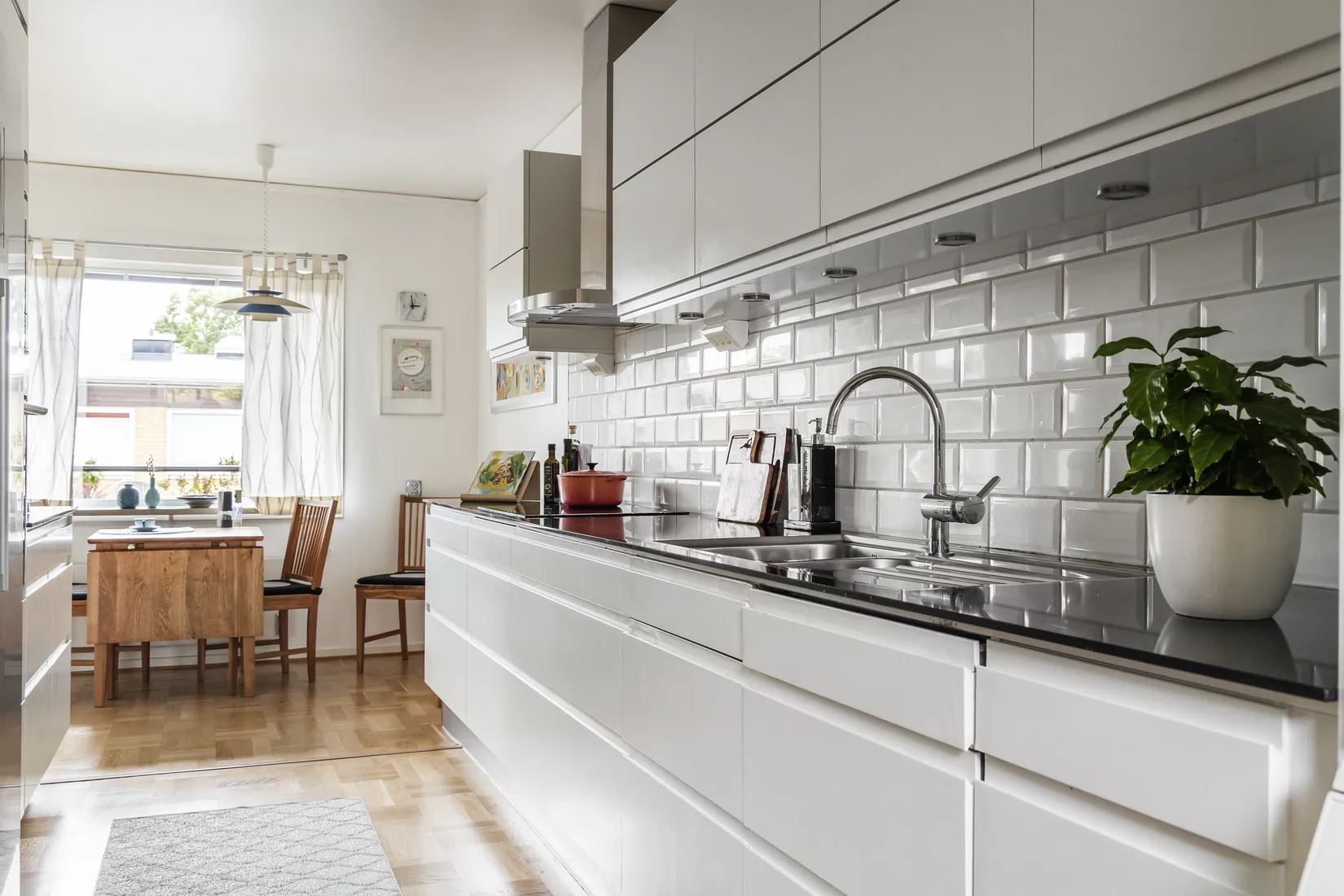 Radhus, Torgilsgatan 20, Mölndal - Stensjön, Mölndal
