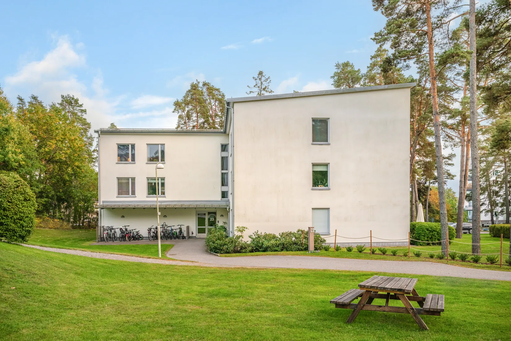 Bostadsrätt, FLYGVILLESLINGAN 23, Hägernäs strand, Täby
