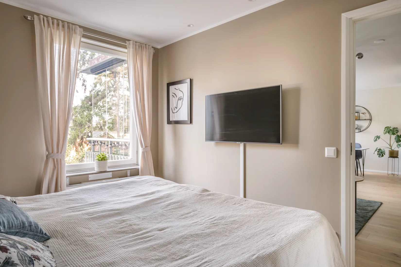 Bostadsrätt, FLYGVILLESLINGAN 23, Hägernäs strand, Täby