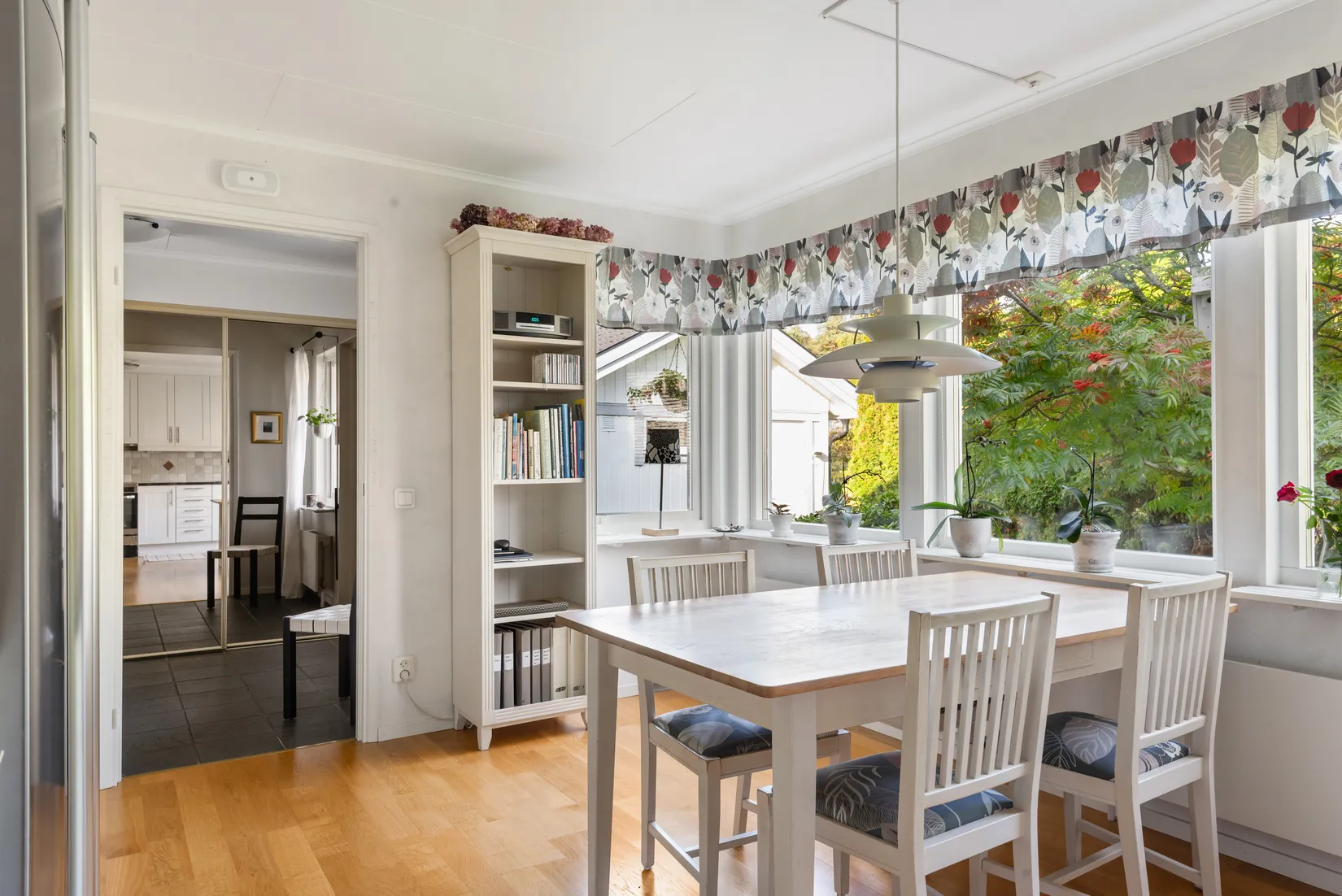 Villa, Träkolsgränd 7, Skarpäng, Täby
