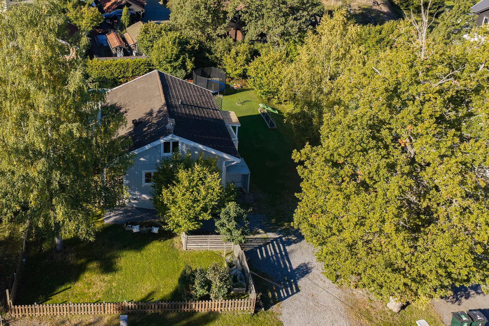 Villa, Nibblebacken 85, Tullinge Villastad, Botkyrka