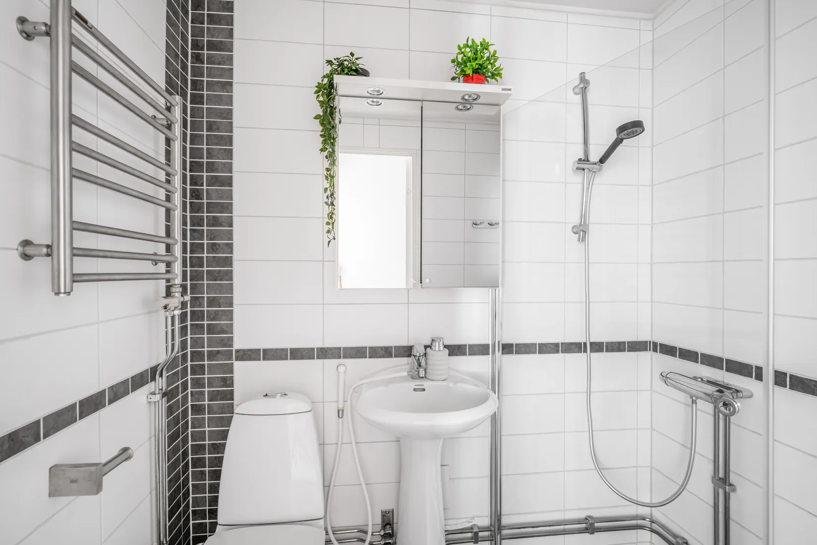 Bostadsrätt, Ekensbergsvägen 97, Råsunda, Solna