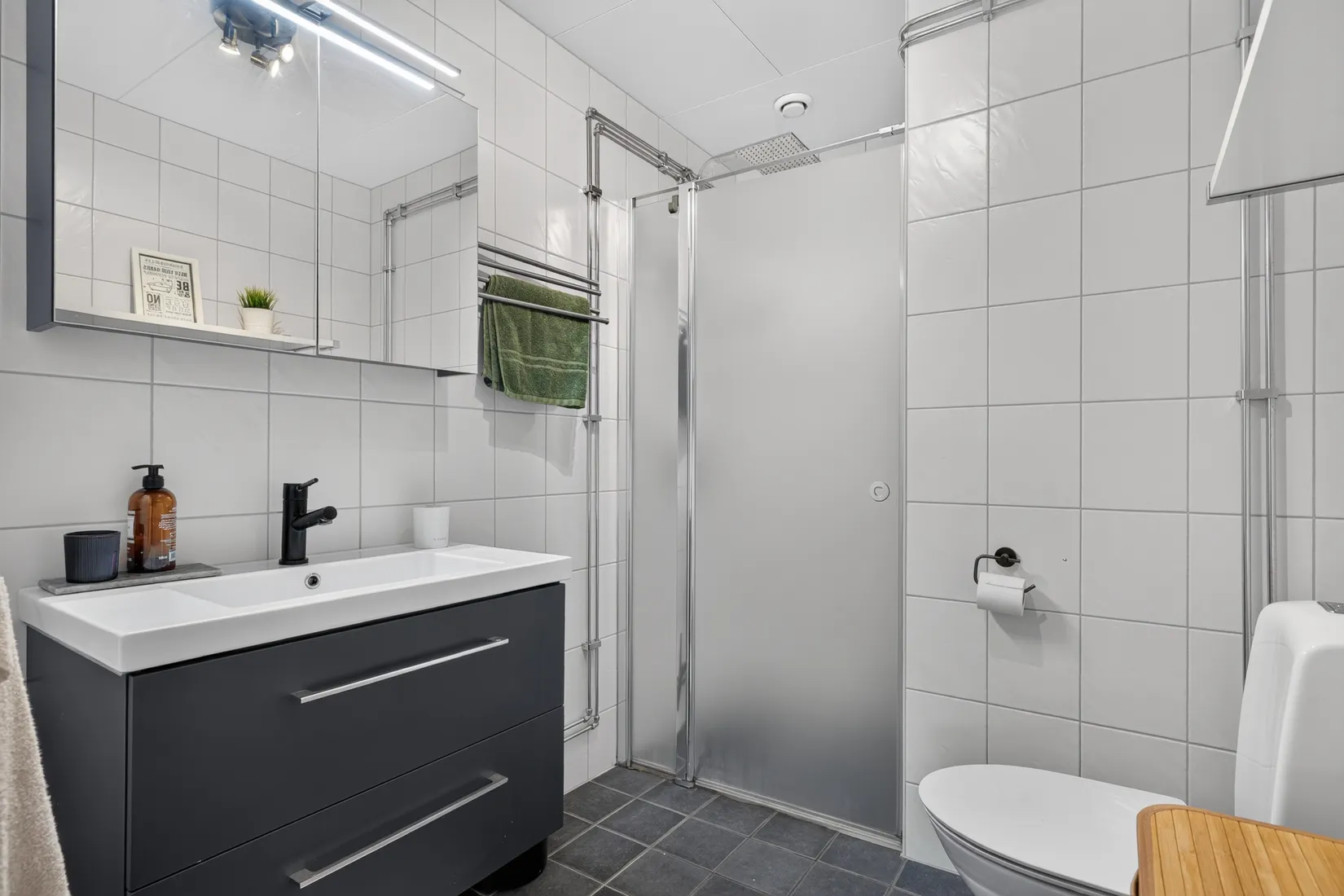 Villa, Lillebovägen 6, Norra Bro, Örebro