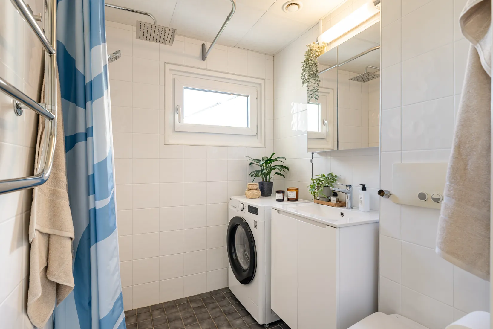 Bostadsrätt, RADARVÄGEN 17 - GAVELLÄGE!, Hägernäs, Täby
