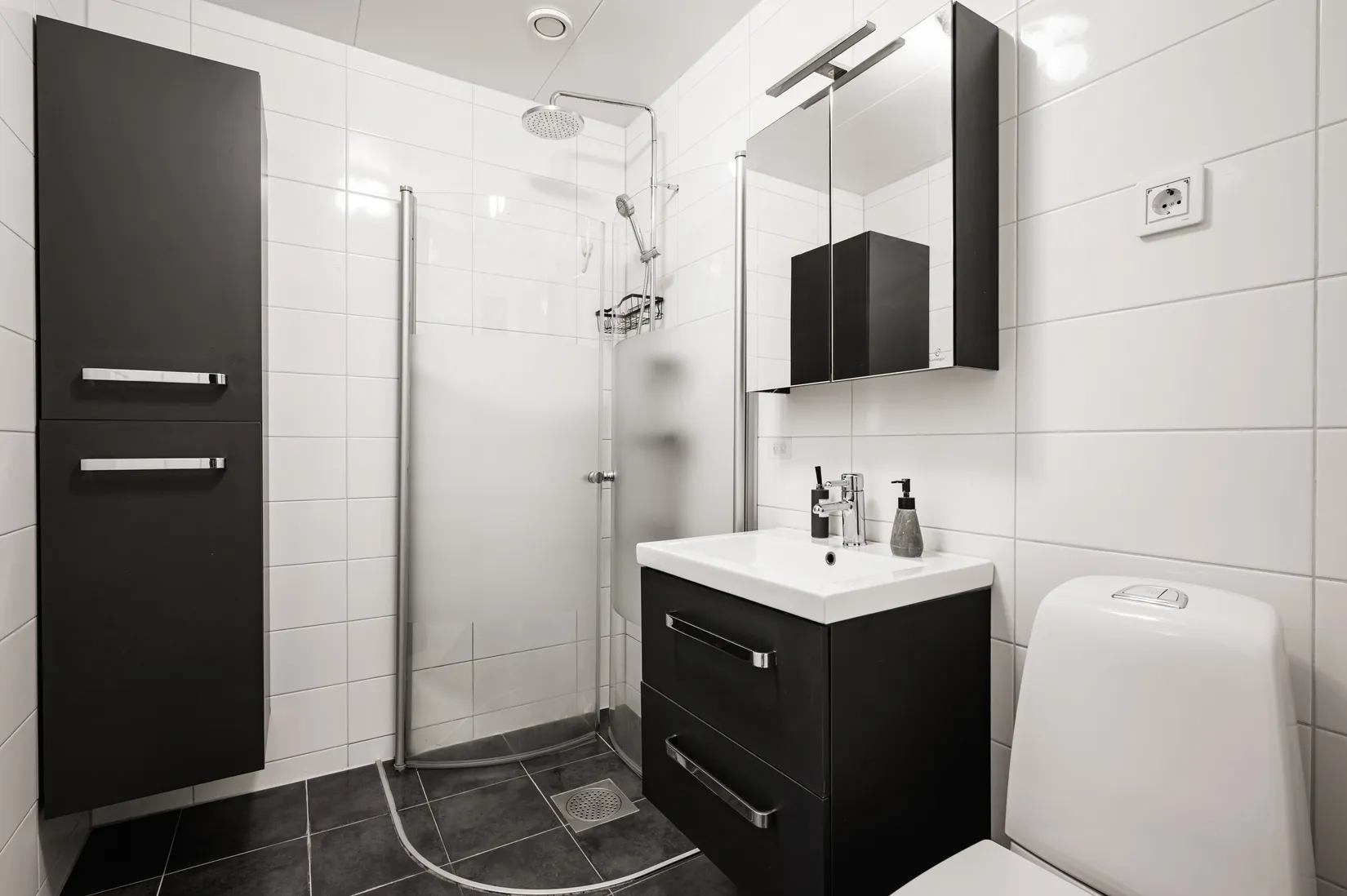 Radhus, Berberisvägen 51, Upplands-Bro - Rosenängen, Upplands-Bro