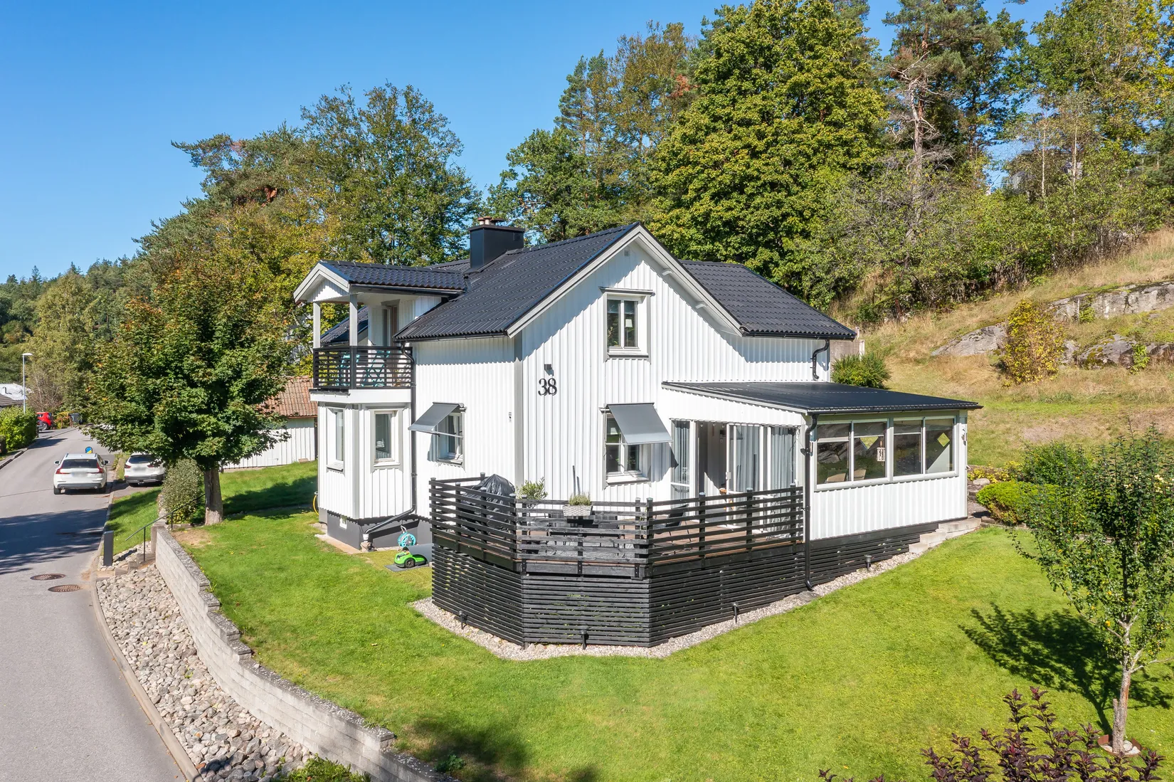 Villa, Kyrkogatan 38, Kinna, Mark