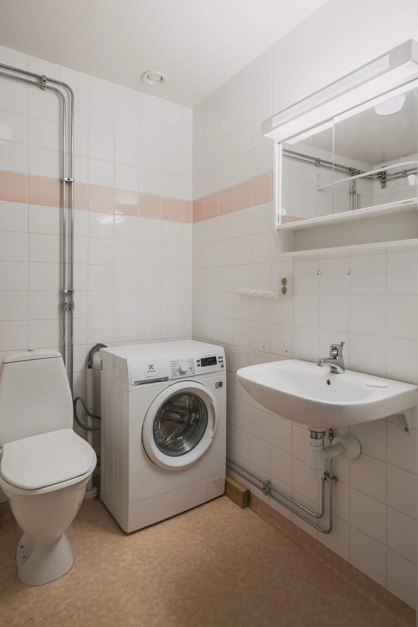 Bostadsrätt, Drottninggatan 4B, Centrum, Mariestad