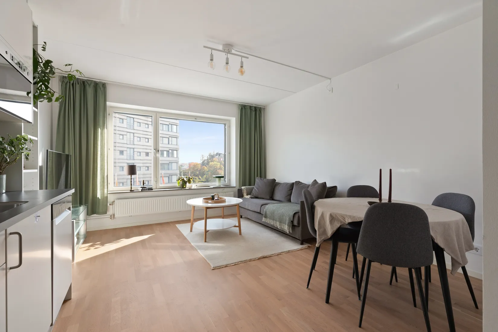 Bostadsrätt, Råsundavägen 172, Råsunda, Solna