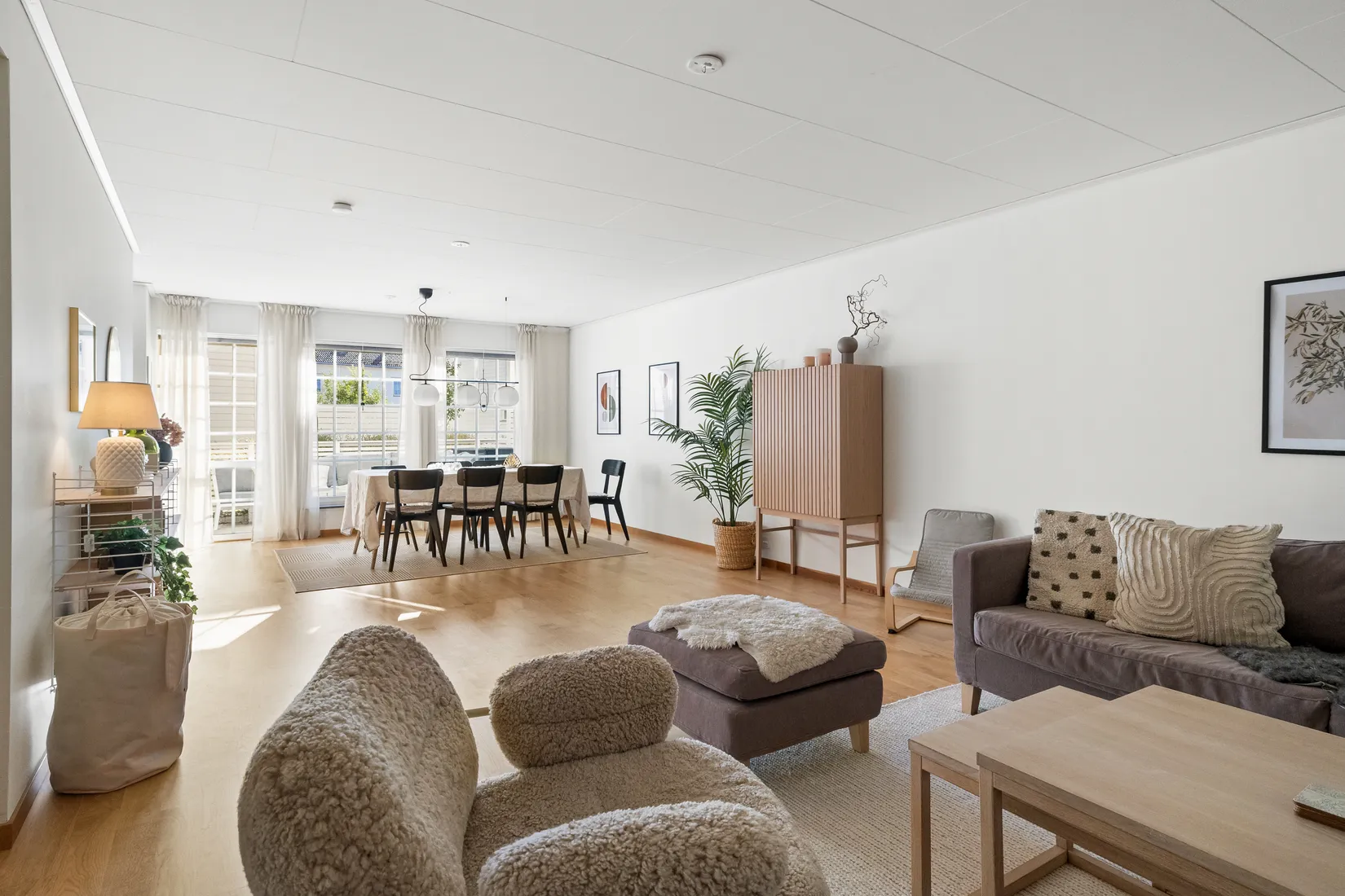 Bostadsrätt, Kaveldunsvägen 2O, Gribbylund, Täby
