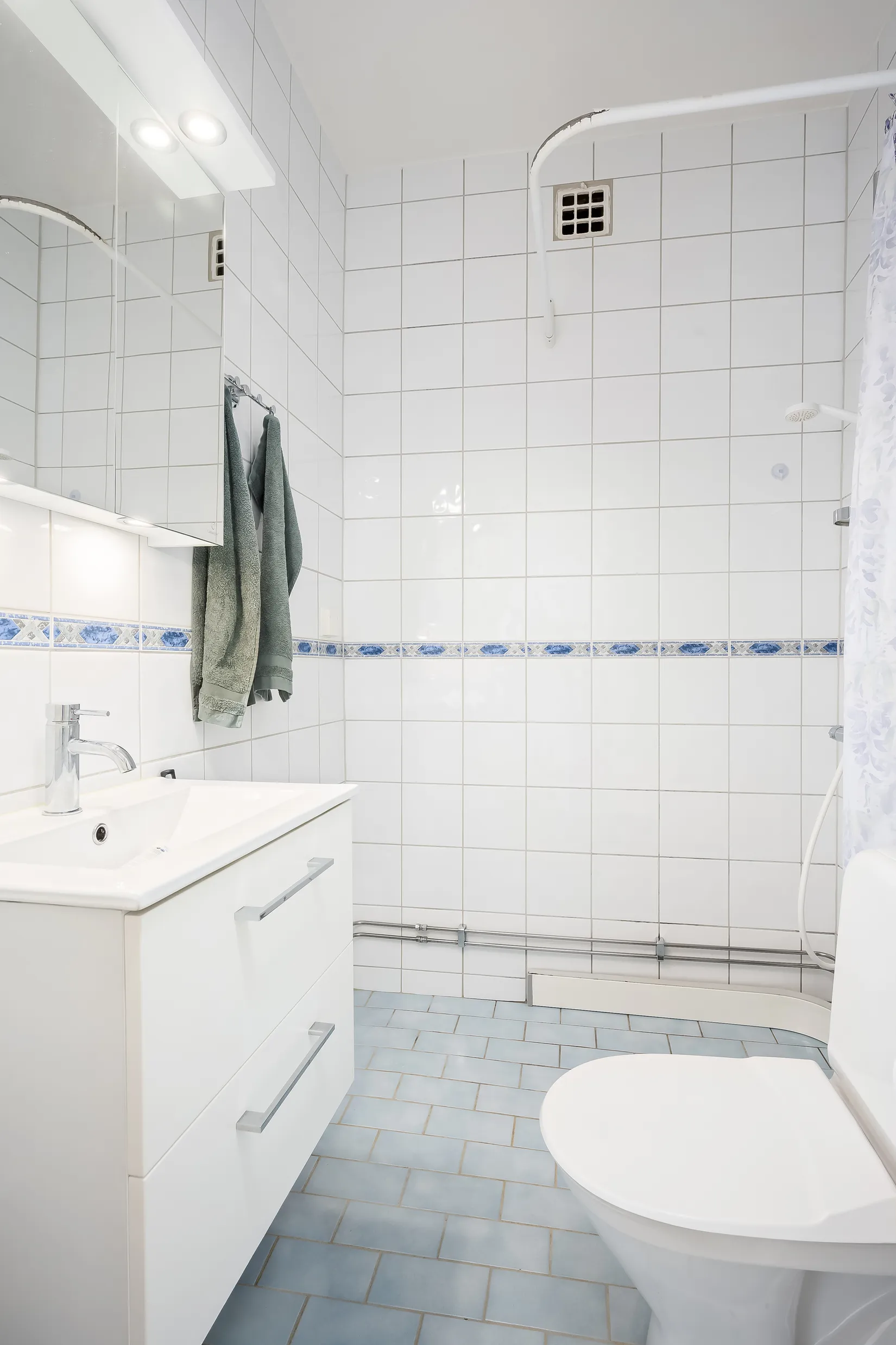 Bostadsrätt, Hamngatan 21B, Centrum, Nynäshamn