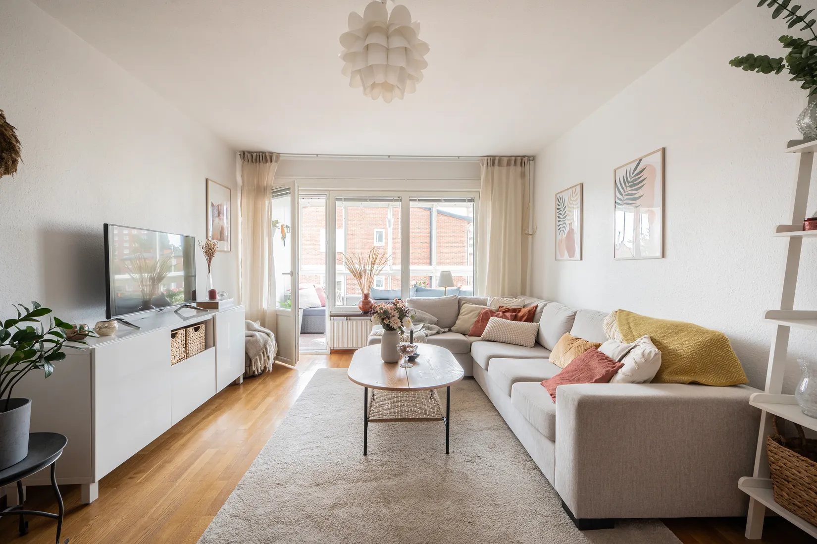 Bostadsrätt, Rådsvägen 5B, Kvarnbergsplan, Huddinge