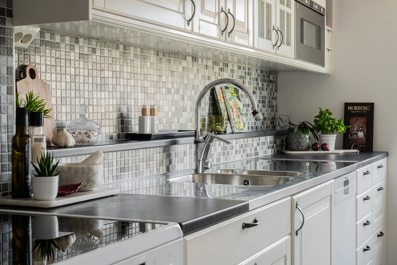 Bostadsrätt, Rådsvägen 5B, Kvarnbergsplan, Huddinge