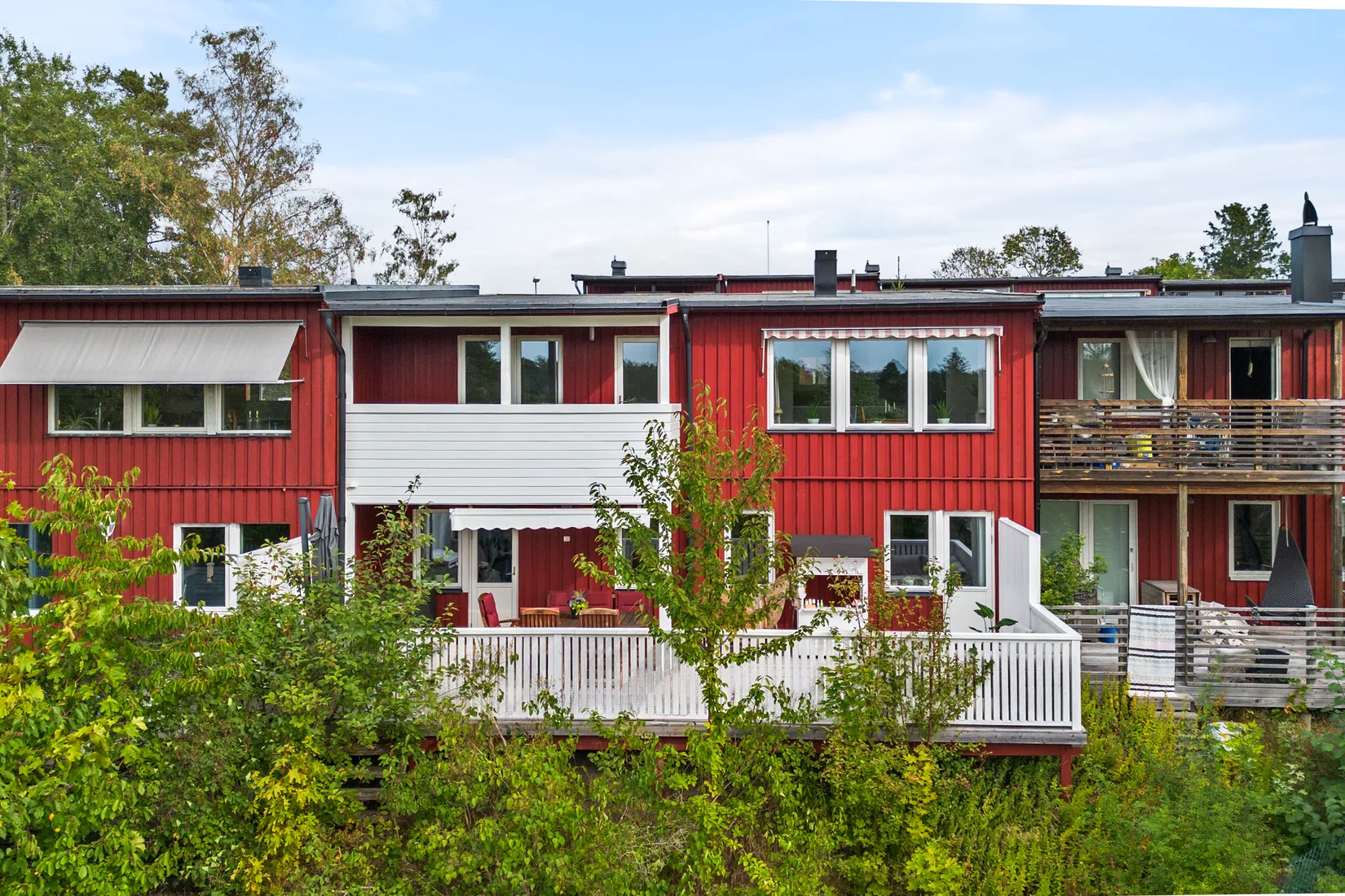 Radhus, Svängstigen 44, Hanviken/Trollbäcken, Tyresö