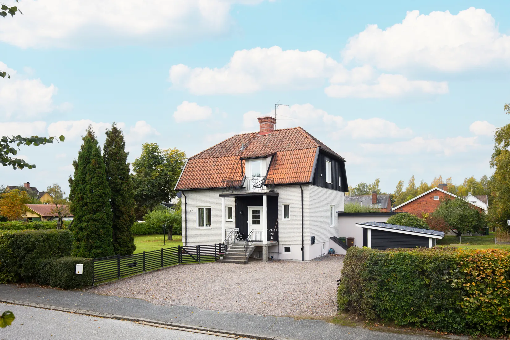 Villa, Lövängsvägen 17, Örebro