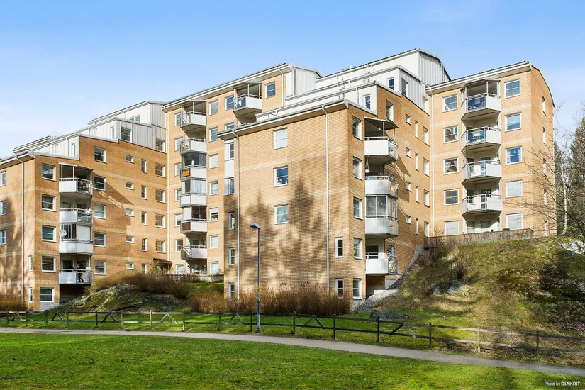 Bostadsrätt, Siklöjevägen 24, Tyresö Centrum, Tyresö