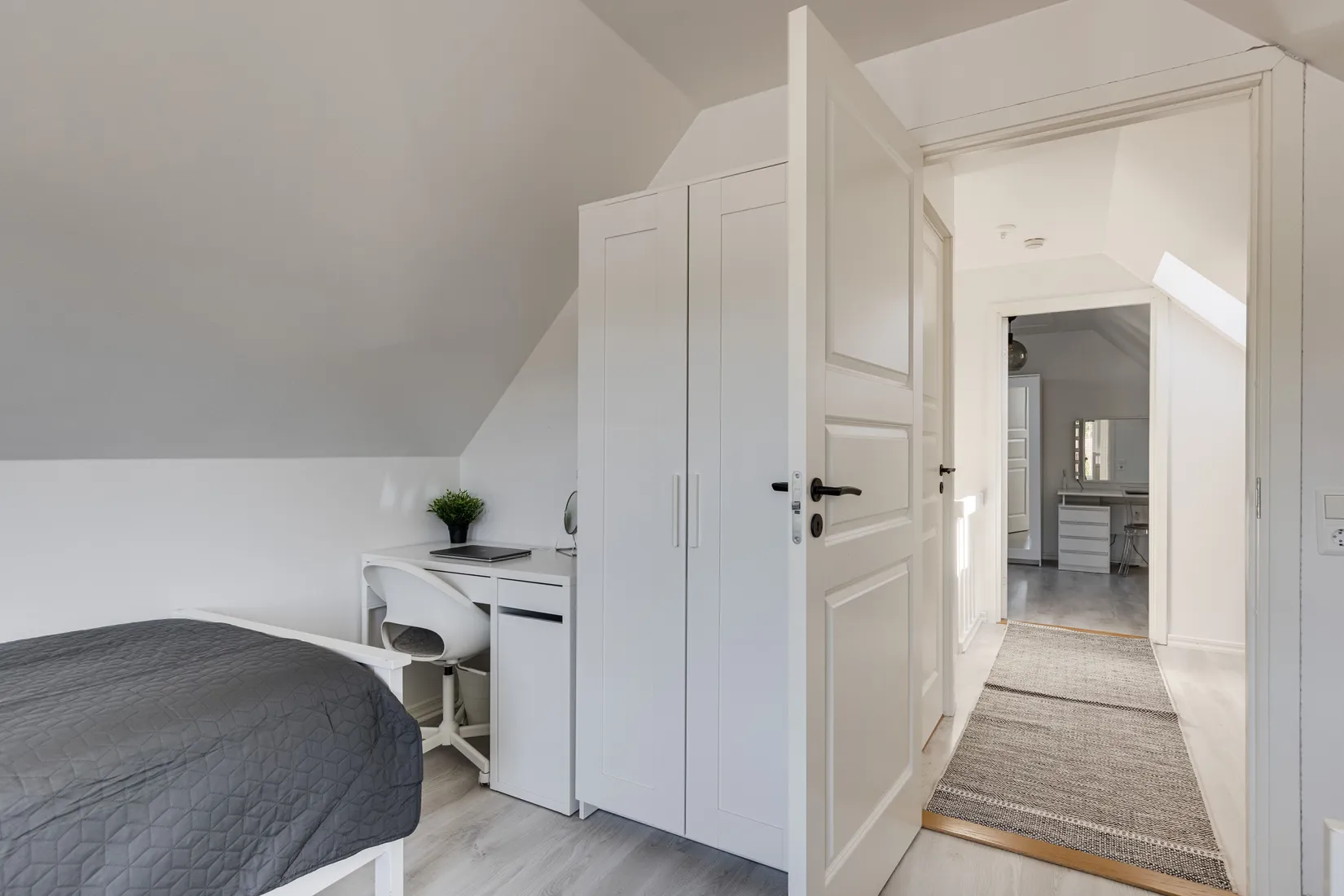 Radhus, Tiokampsgången 10, Biskopsgården, Göteborg