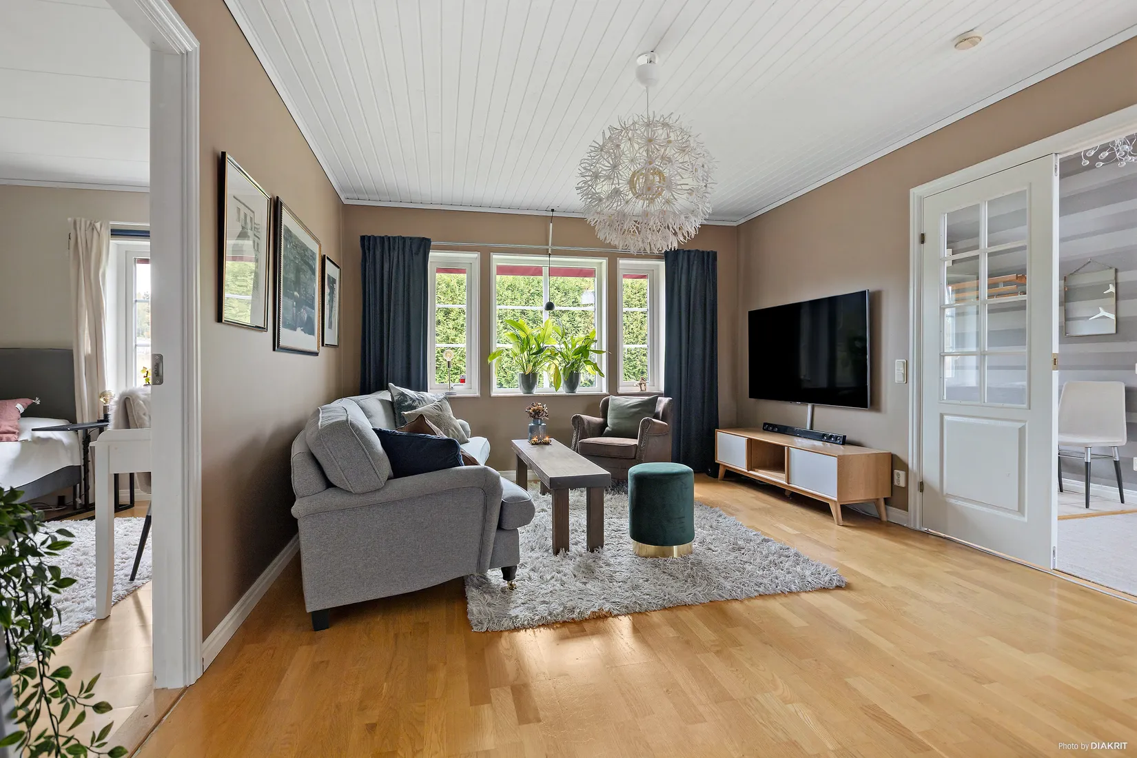Villa, Ekebyviken 16, Ekeby-Almby, Örebro