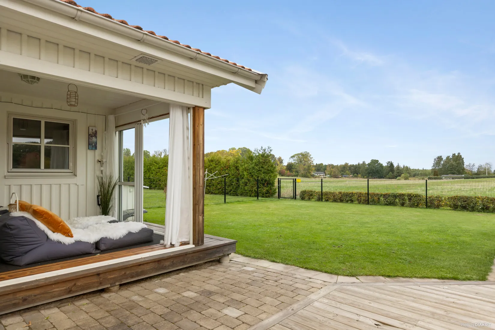 Villa, Ekebyviken 16, Ekeby-Almby, Örebro