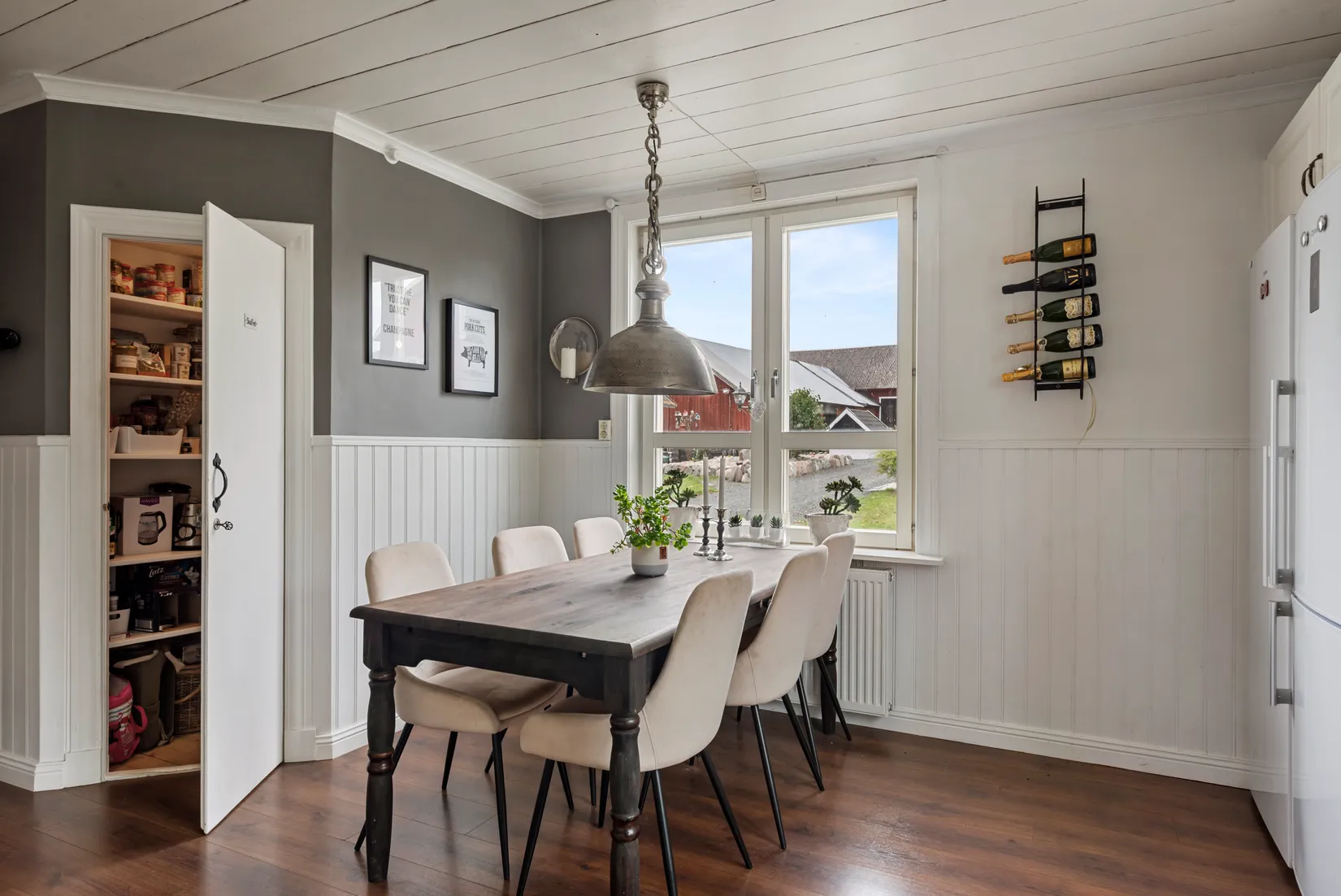 Gård/Skog, Gräsövägen 81 och 83, Gräsö, Norrtälje