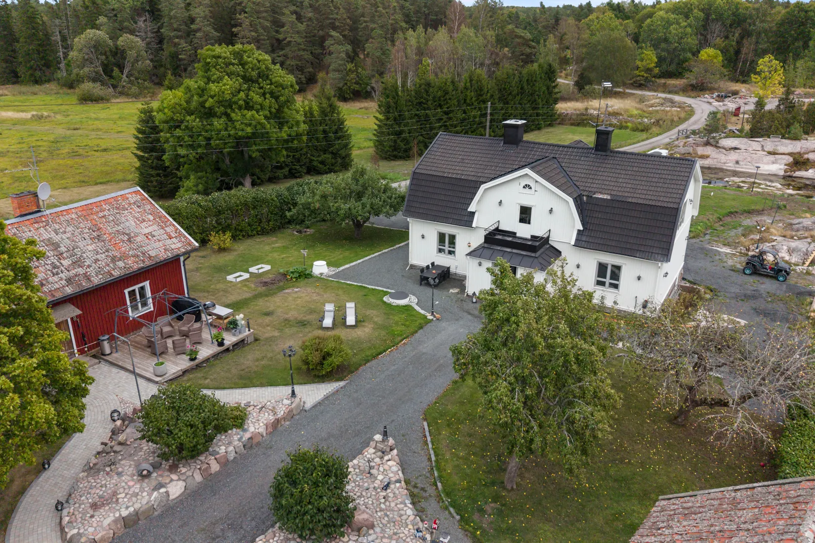 Gård/Skog, Gräsövägen 81 och 83, Gräsö, Norrtälje