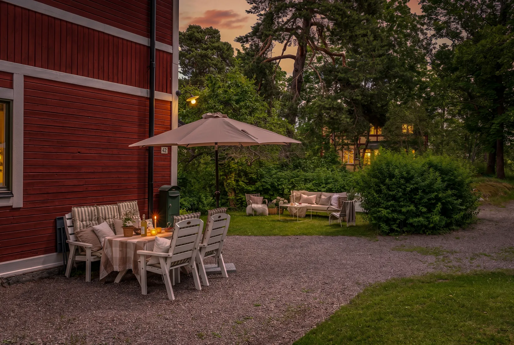 Radhus, Svartviksslingan 42, Bromma - Minneberg, Stockholm