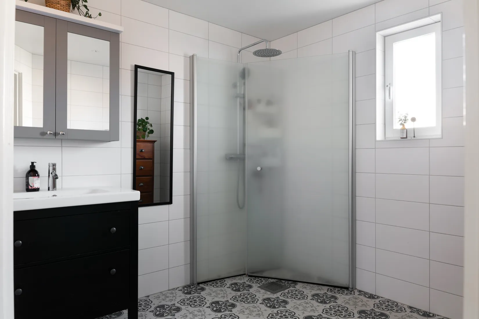 Radhus, Tjäderstigen 9, Pixbo, Härryda