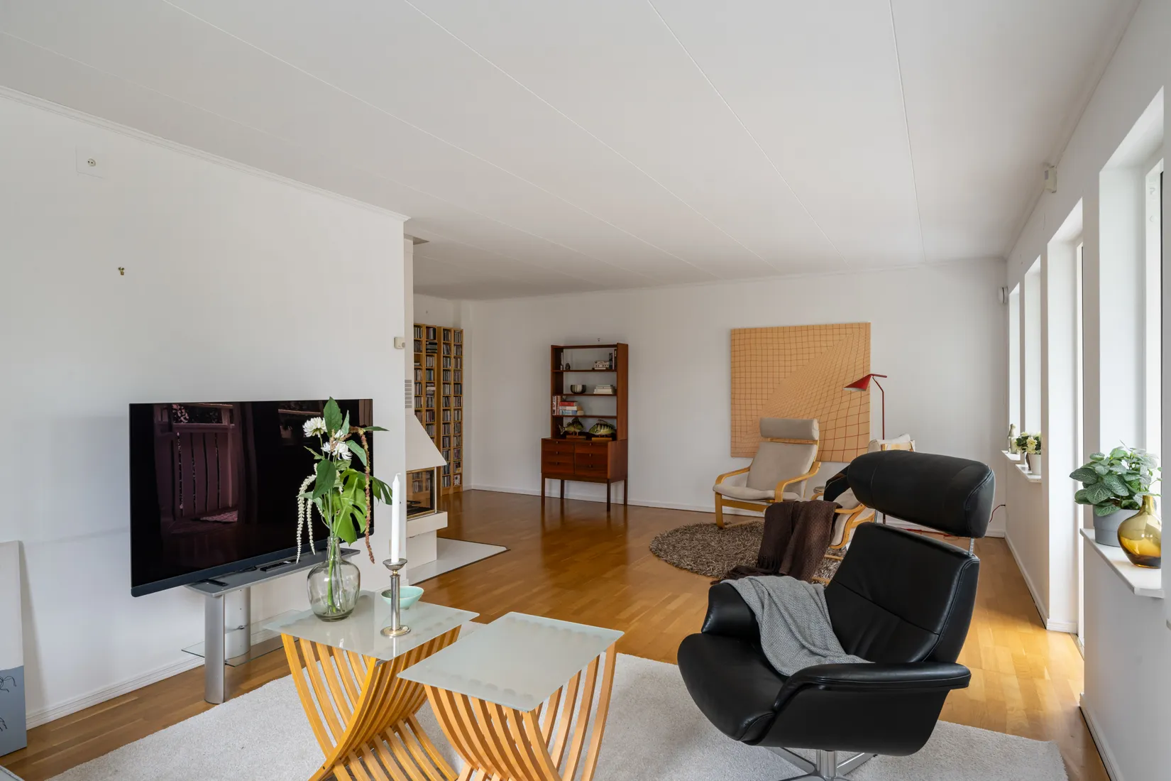 Radhus, Lansenvägen 11, Gribbylund, Täby