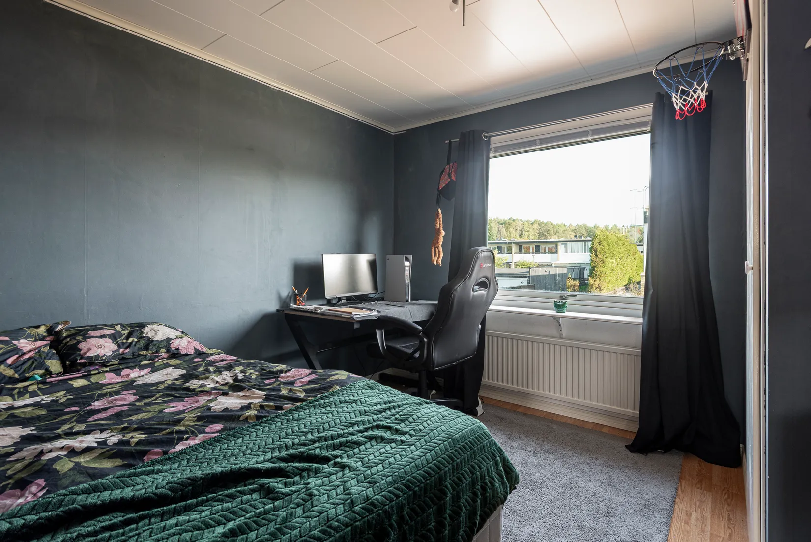 Radhus, Spikverksgatan 92, Bäckby, Västerås