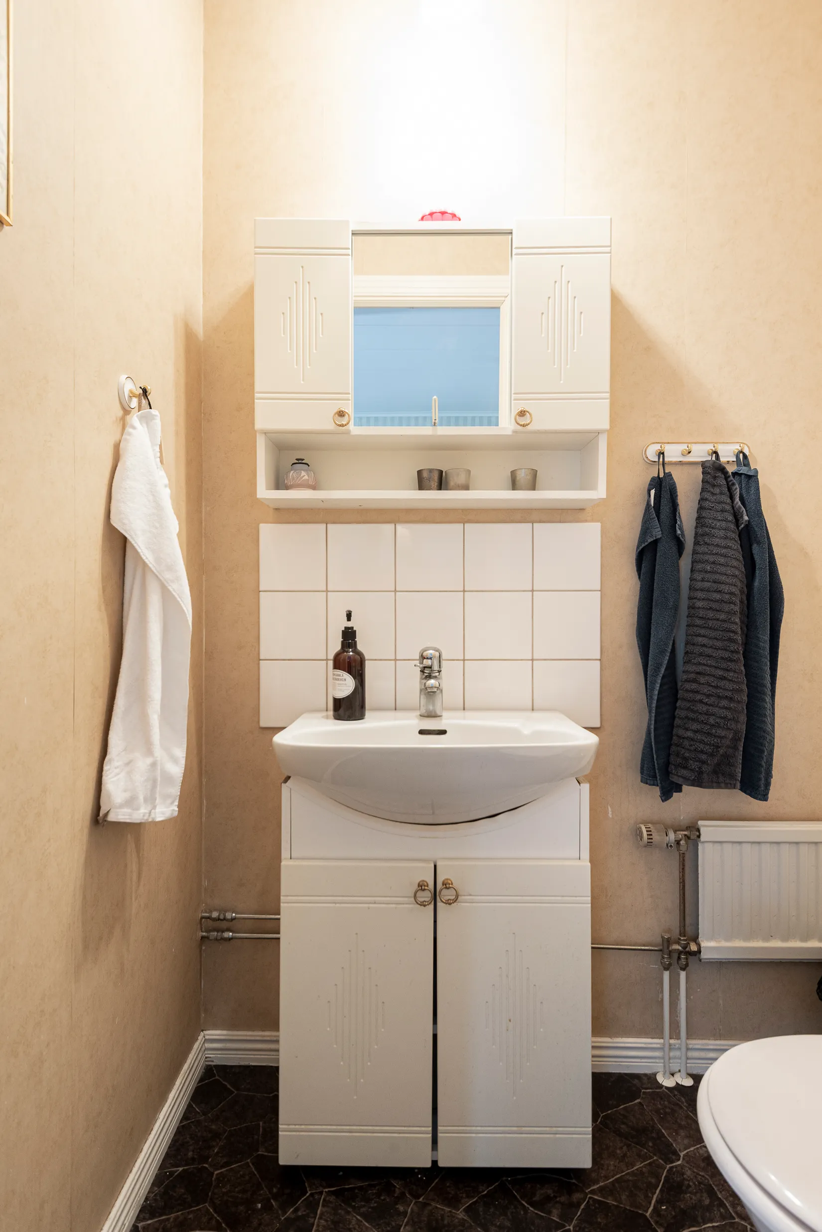 Radhus, Spikverksgatan 92, Bäckby, Västerås