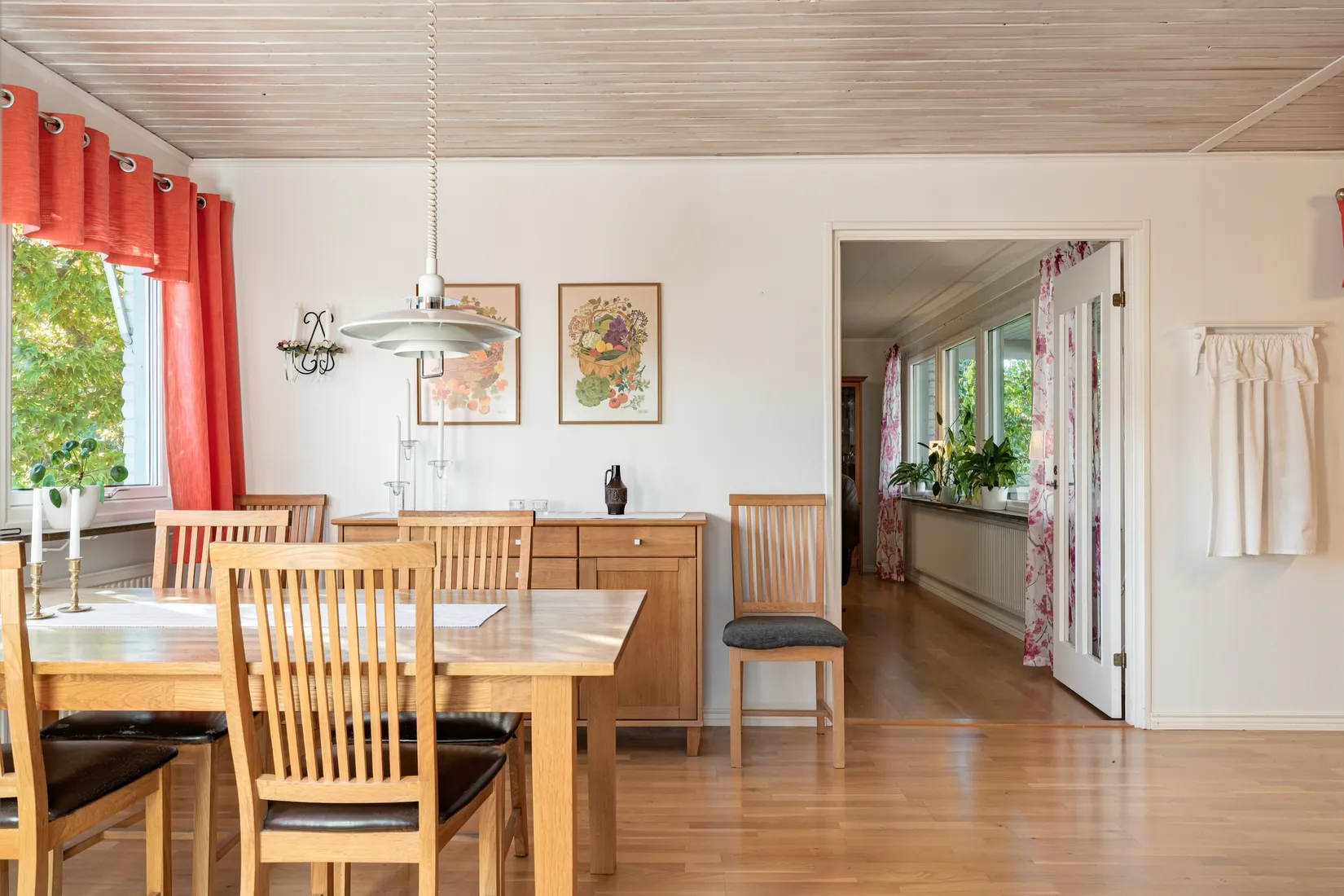 Villa, Skades väg 15, Svalsta, Nyköping