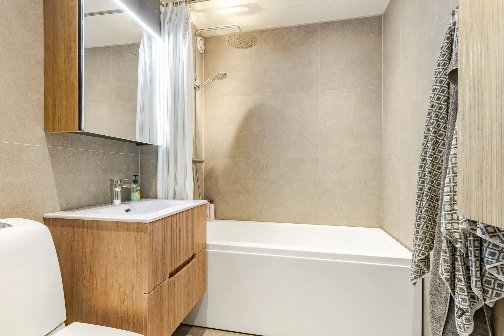 Radhus, Stenvägen 31C, Strängnäs