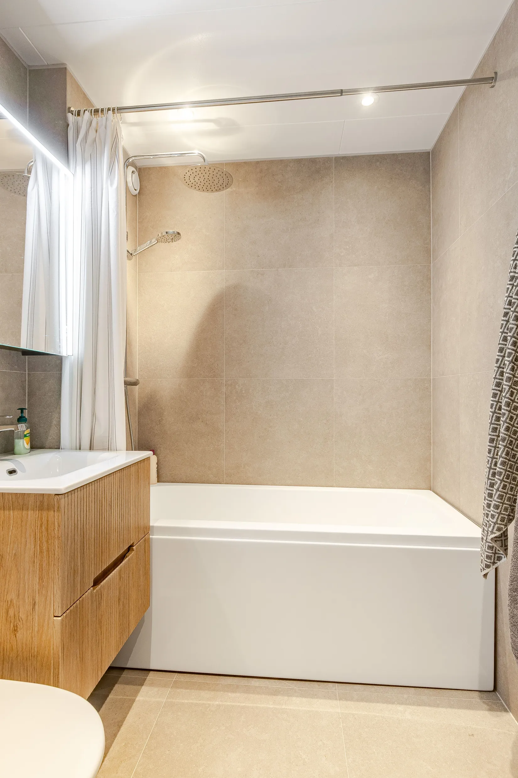 Radhus, Stenvägen 31C, Strängnäs