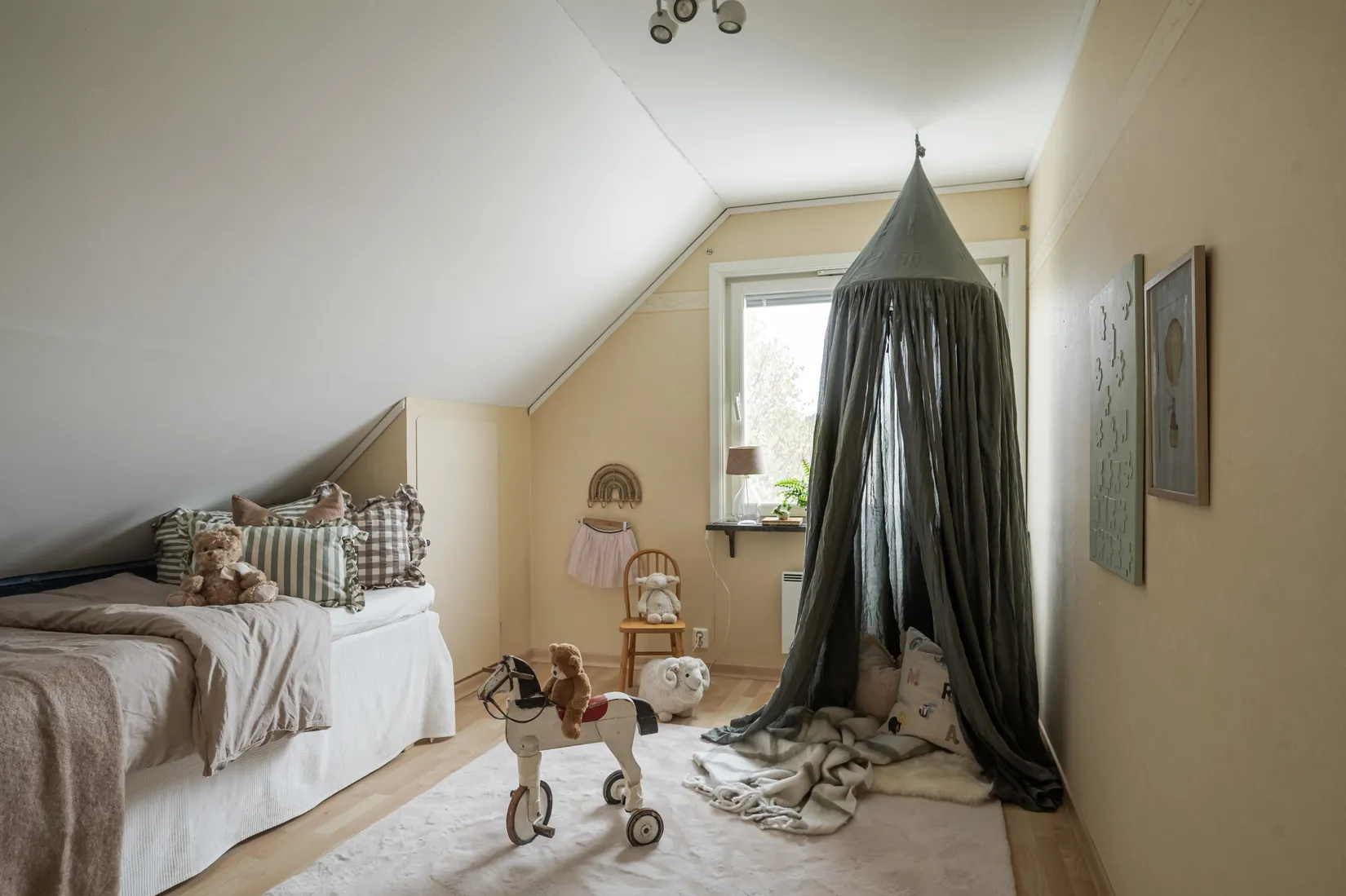 Villa, Järpstigen 12, Storgärdet, Strängnäs