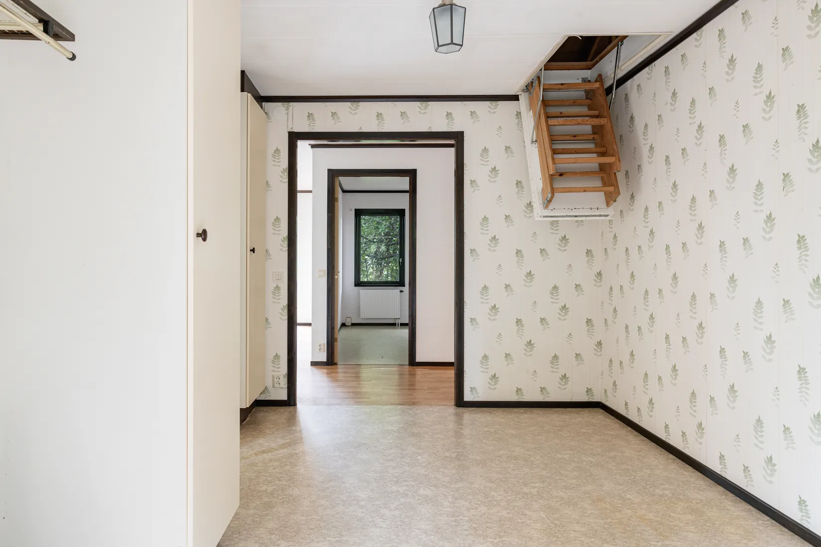 Villa, Svanvägen 15, Älmsta, Norrtälje
