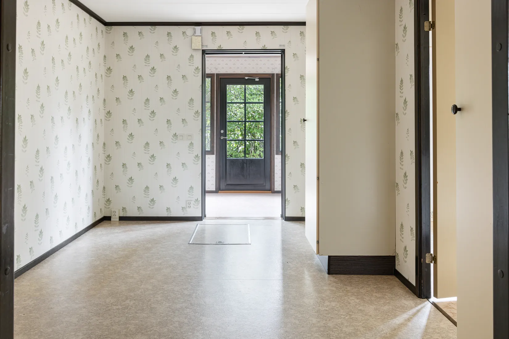 Villa, Svanvägen 15, Älmsta, Norrtälje