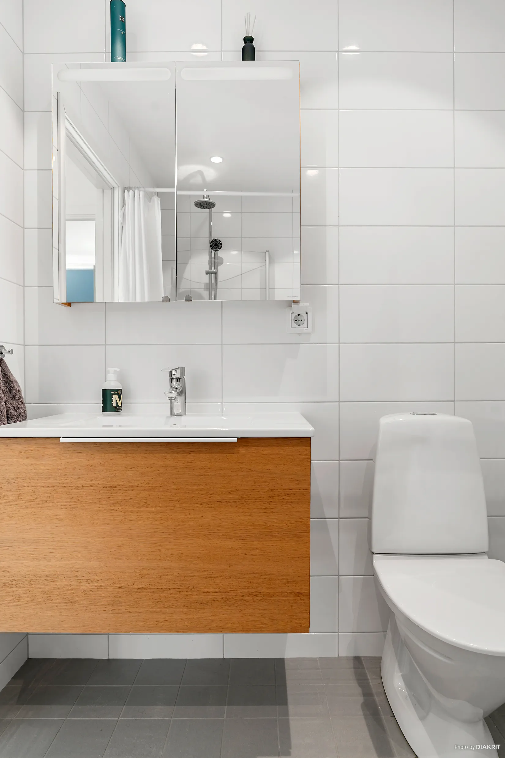 Radhus, Sandviksvägen 13 A, Norrboda, Upplands-Bro