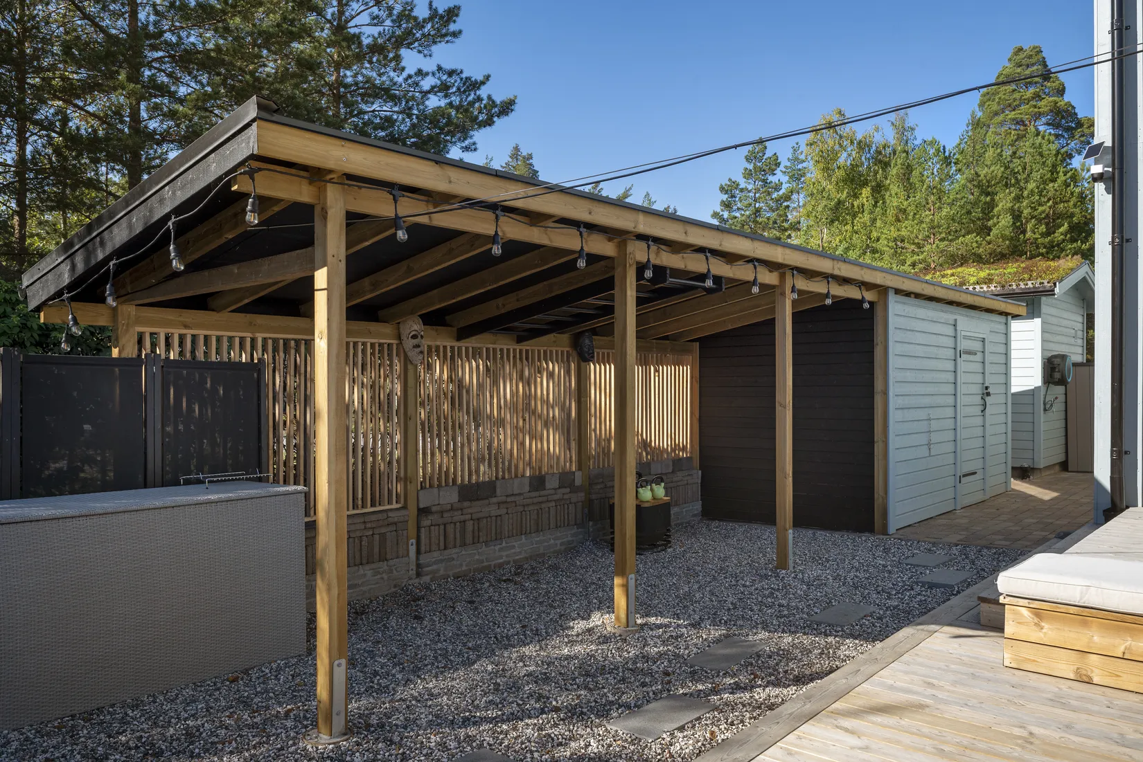 Radhus, Lövsångarvägen 24A, Margretelund, Österåker